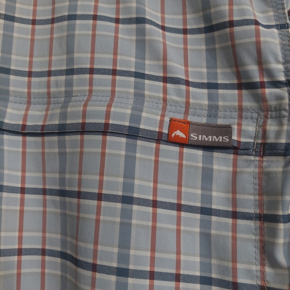 Simms Fishing Products Short Sleeve Button Down Shirt Blue Plaid Size S - Picture 5 of 5